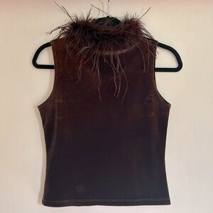 Feather collar velvet top